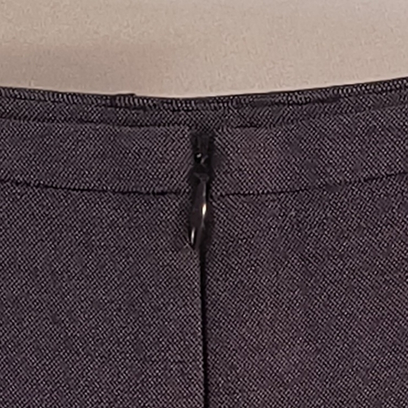 Marks & Spencer Women's 14 Black & Grey Pencil Skirt - Picture 4 of 9